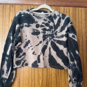 Cropped sweatshirt